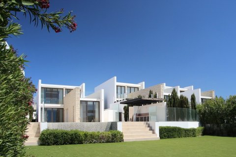 5 bedrooms Villa in Pegeia, Paphos,  No. 48431 3