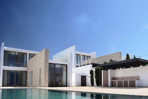 5 bedrooms Villa in Pegeia, Paphos,  No. 48431
