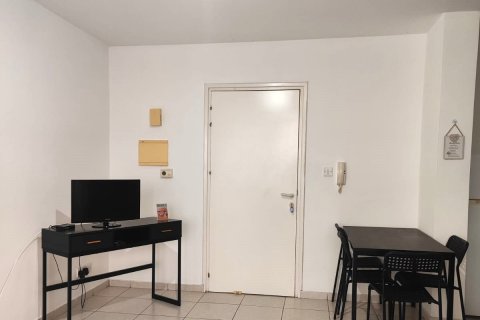 Квартира с 1 спальней в Никосия,  № 56661 3