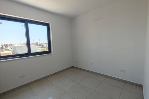 1 bedroom Apartment in Larnaka, No. 56659 3