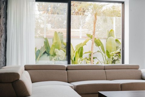 Квартира с 1 спальней в Лимассол, Лимасол,  № 48978 3