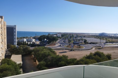 Квартира с 4 спальнями в Ларнака,  № 48972 6