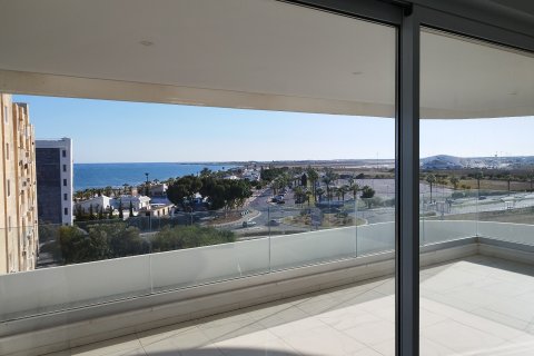 Квартира с 4 спальнями в Ларнака,  № 48972 9