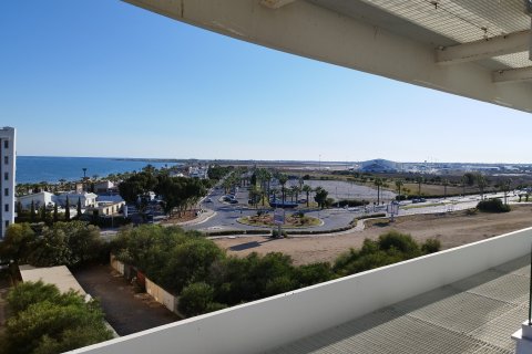 Квартира с 4 спальнями в Ларнака,  № 48972 3