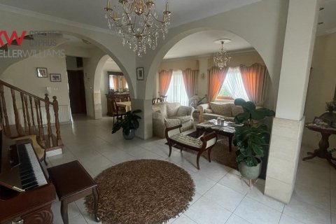 Studio Townhouse in Nicosia,  No. 40005