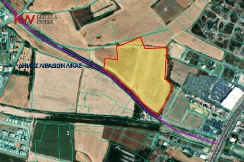 44352m2 Land in Livadia, Larnaka,  No. 40000