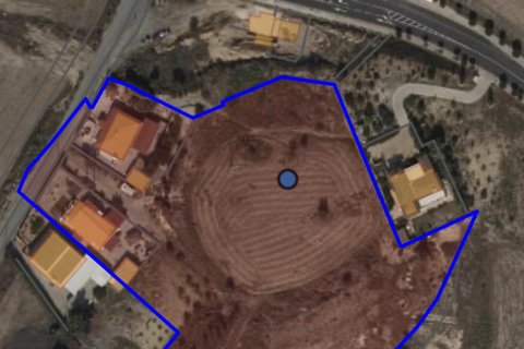7840m2 Land in Tersefanou, Larnaka, No. 39993