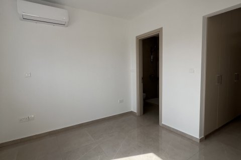 2 bedrooms Apartment in Larnaka,  No. 39995 11