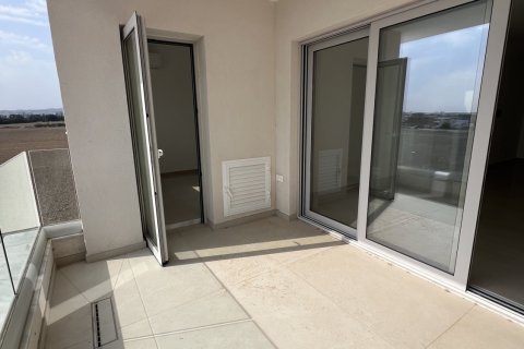 2 bedrooms Apartment in Larnaka,  No. 39995 10