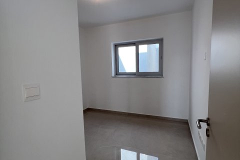 2 bedrooms Apartment in Larnaka,  No. 39995 18