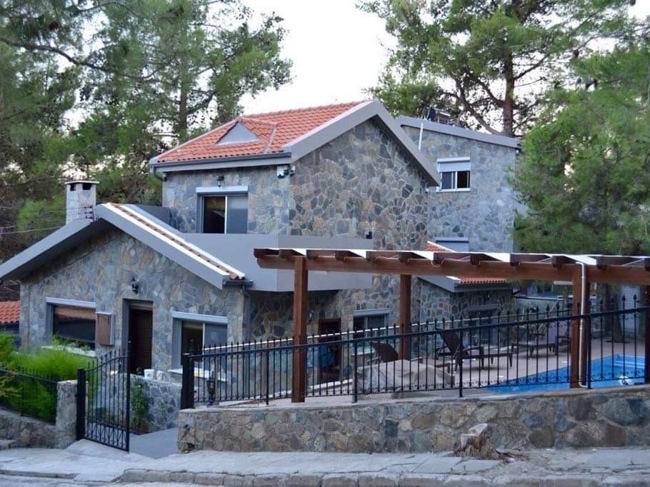 4 dormitorios Villa en Moniatis, Limassol, Chipre No. 55703