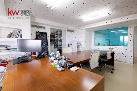 13 rooms Office in Larnaka,  No. 40327 8