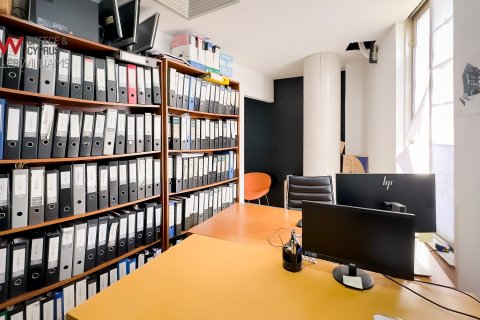 13 rooms Office in Larnaka,  No. 40327 11