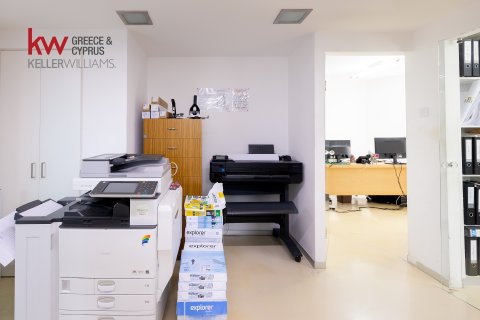 13 rooms Office in Larnaka,  No. 40327 30