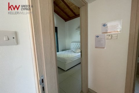 2 bedrooms Bungalow in Larnaka,  No. 40328 10