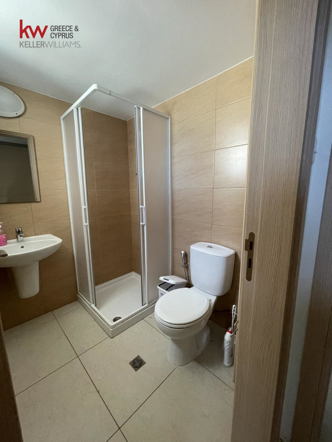 Бунгало с 2 спальнями в Ларнака, Кипр № 40328