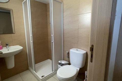 2 bedrooms Bungalow in Larnaka,  No. 40328 18