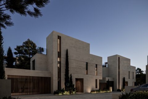 3 bedrooms Villa in Livadia, Nicosia,  No. 40326 3