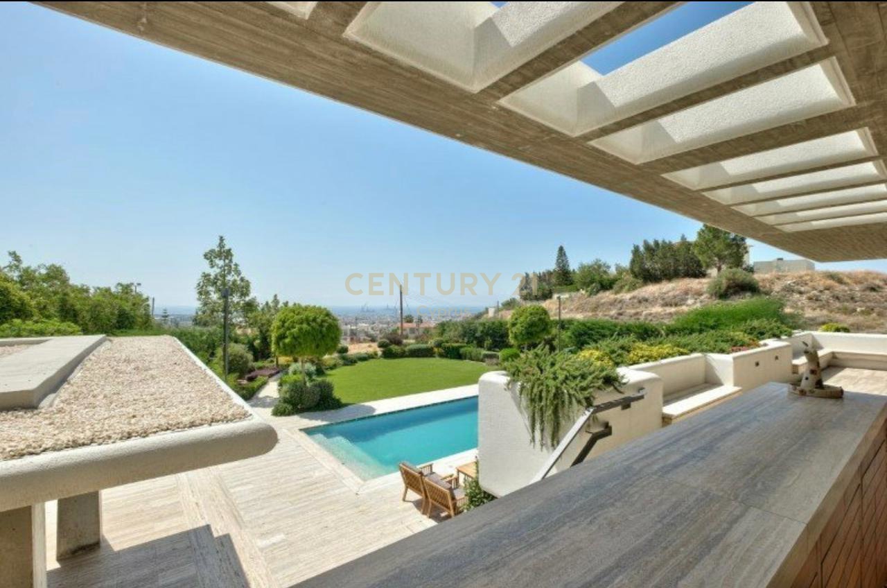 6 bedrooms Villa in Mesa Geitonia, Limassol, Cyprus No. 56127