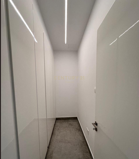 5 dormitorios Villa en Germasogeia, Limassol, Chipre No. 56128