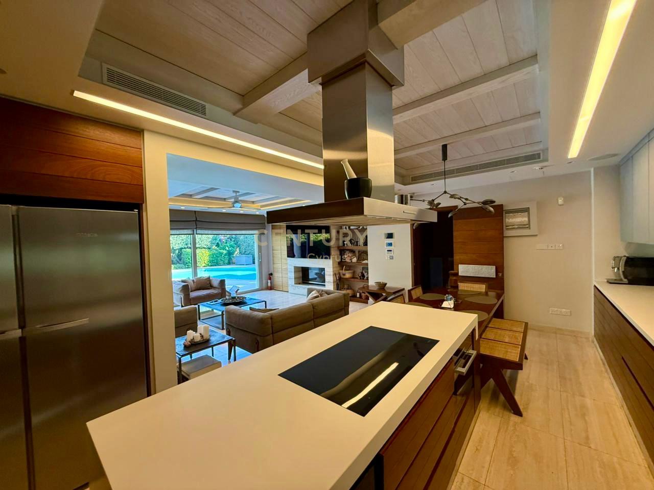 5 dormitorios Villa en Agios Tychonas, Limassol, Chipre No. 56126