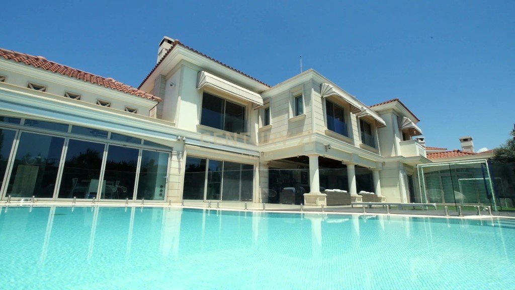 5 dormitorios Villa en Agios Tychonas, Limassol, Chipre No. 56126