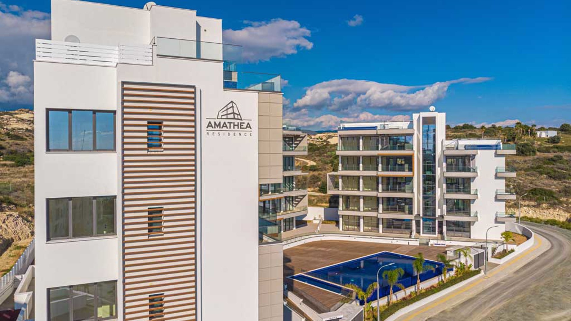 2 bedrooms Apartment in Agios Tychonas, Limassol, Cyprus No. 25619