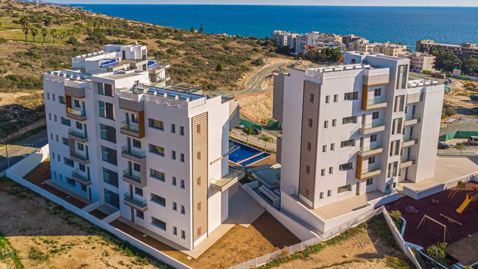 2 bedrooms Apartment in Agios Tychonas, Limassol, Cyprus No. 25619
