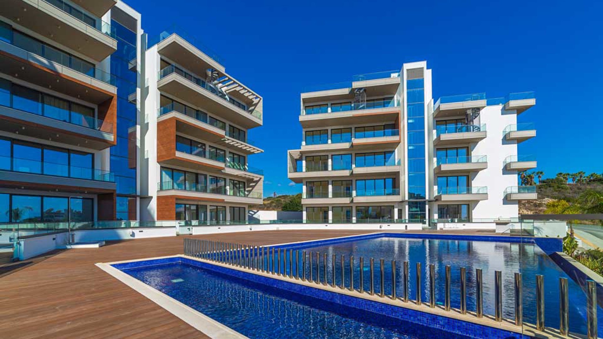 2 bedrooms Apartment in Agios Tychonas, Limassol, Cyprus No. 25619