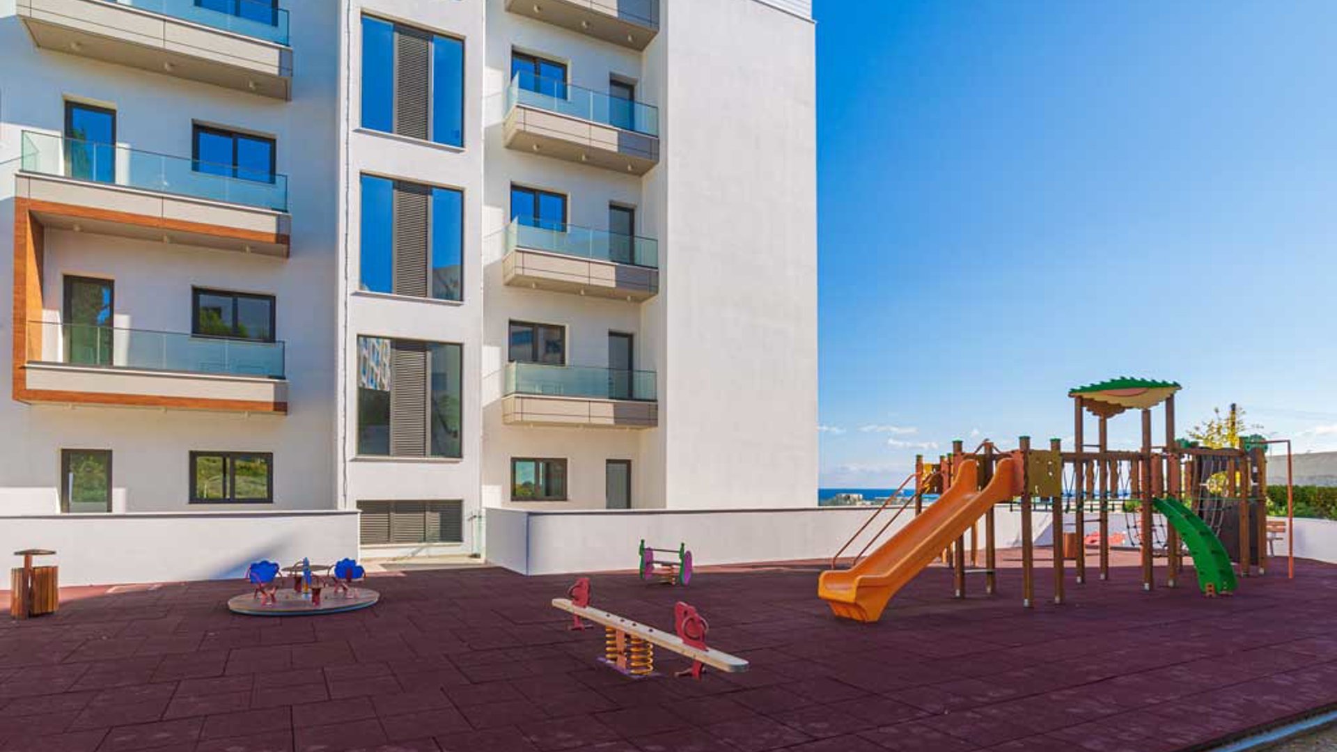 2 bedrooms Apartment in Agios Tychonas, Limassol, Cyprus No. 25619