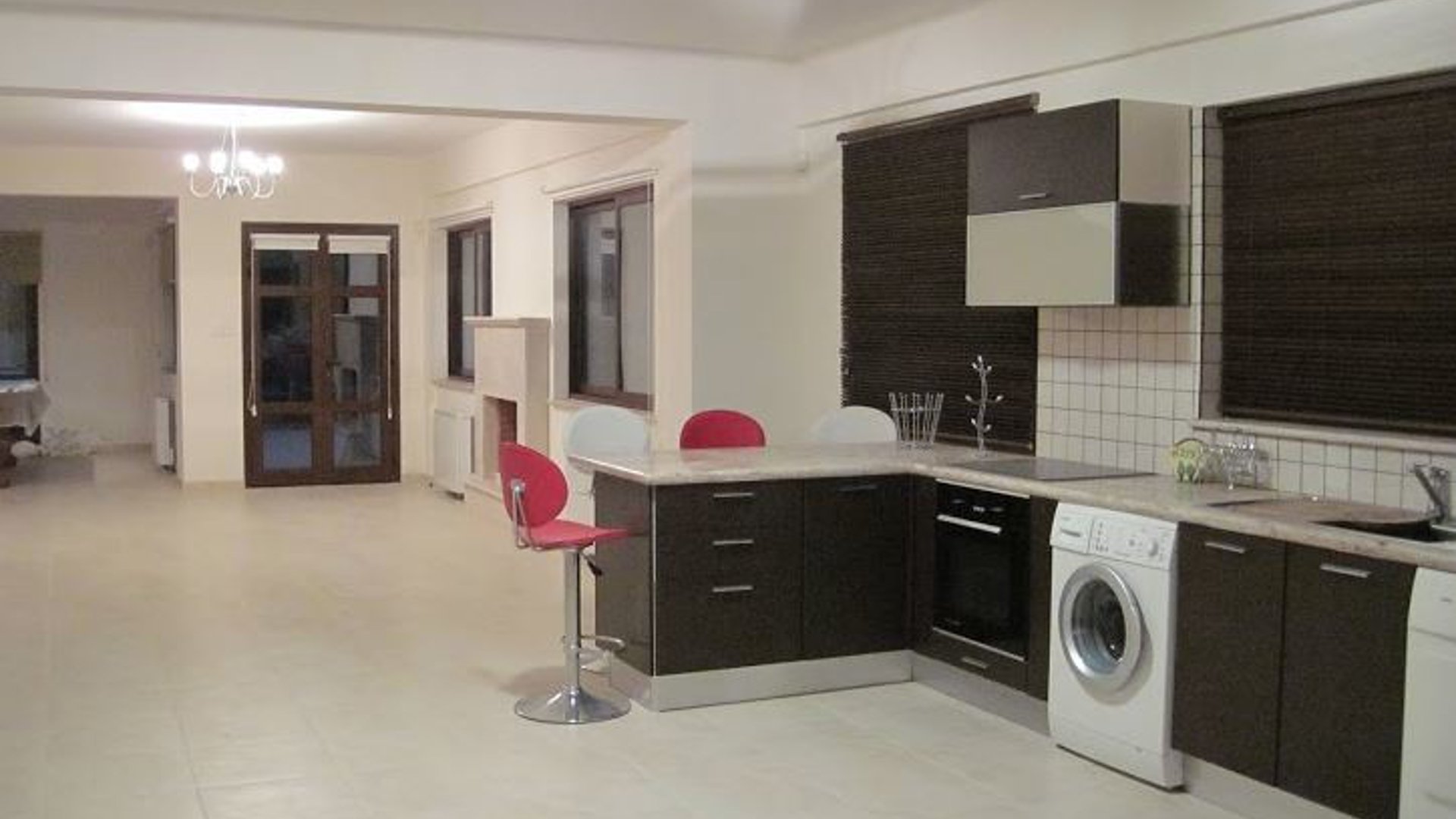 5 bedrooms Villa in Moniatis, Limassol, Cyprus No. 25613