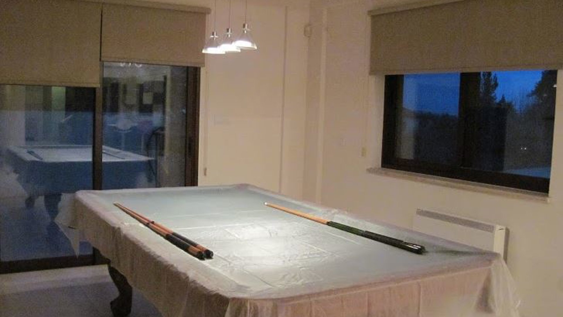5 bedrooms Villa in Moniatis, Limassol, Cyprus No. 25613
