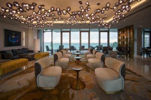 3 bedrooms Apartment in Limassol,  No. 37601 23