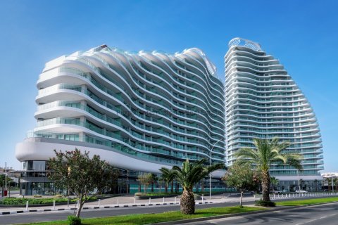 3 bedrooms Apartment in Limassol,  No. 37601 19