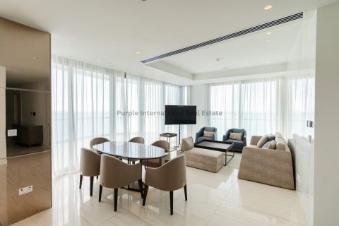 3 bedrooms Apartment in Limassol,  No. 37601 8