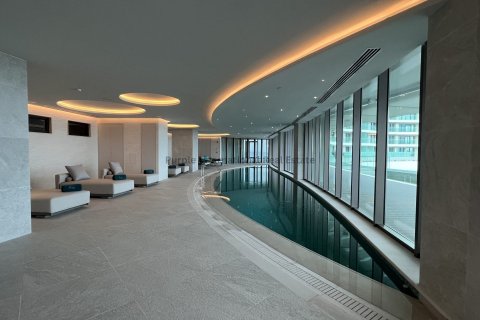 3 bedrooms Apartment in Limassol,  No. 37601 25