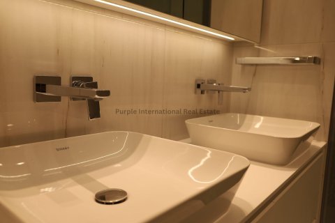 2 bedrooms Apartment in Limassol, No. 37602 17