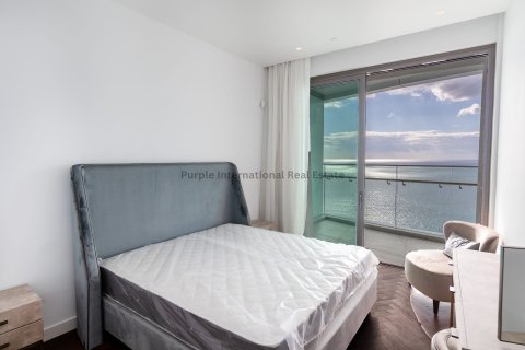 2 bedrooms Apartment in Limassol, No. 37602 10