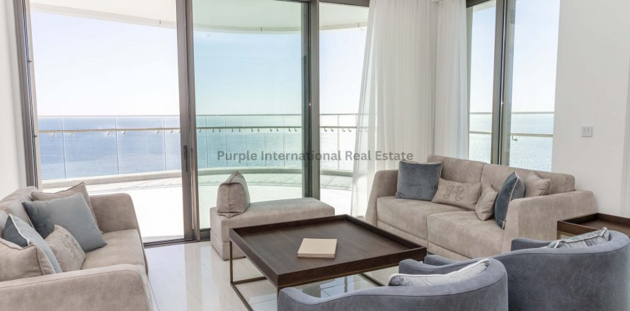 4 bedrooms Apartment in Limassol, Cyprus No. 37599
