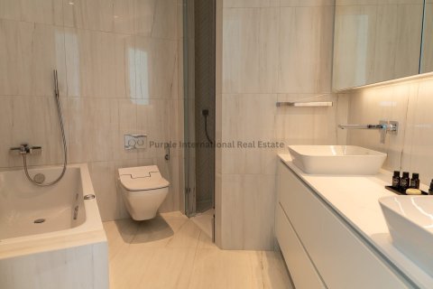 4 bedrooms Apartment in Limassol, Cyprus No. 37599 17