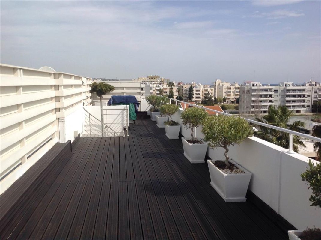 5 bedrooms Apartment in Limassol, Cyprus No. 38283