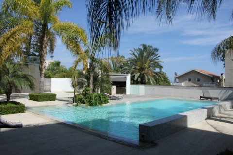 Квартира с 2 спальнями в Лимассол, Лимасол, № 38284 14