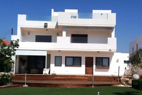Studio Villa in Larnaca, Larnaka, No. 38279