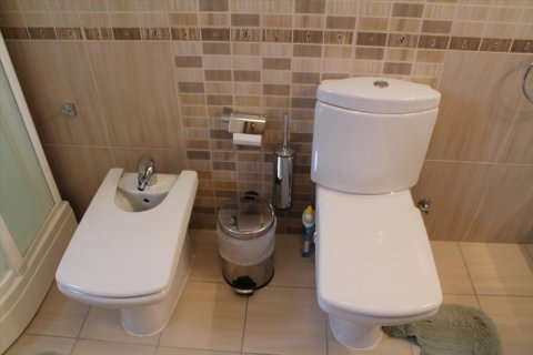 4 bedrooms Villa in Limassol, No. 38280 15