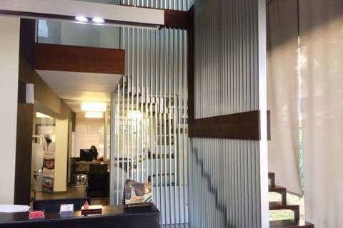 94m2 Office in Limassol, No. 45784