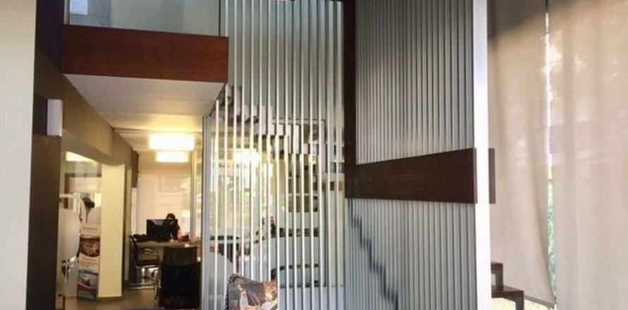 94m2 Office in Limassol, No. 45784