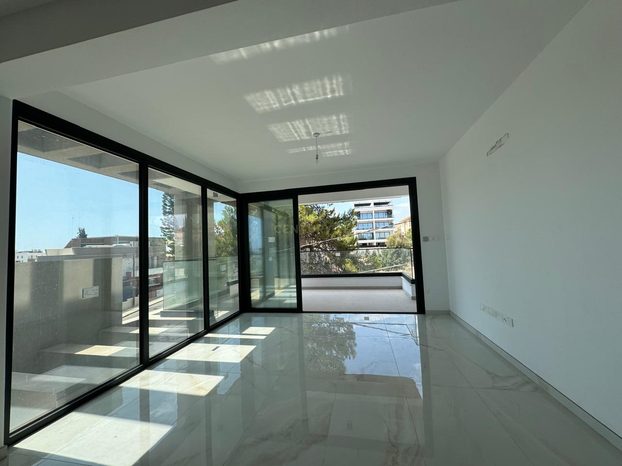 2 bedrooms Apartment in Germasogeia, Limassol, Cyprus No. 55424