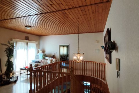 4 bedrooms Townhouse in Larnaka,  No. 40598 15