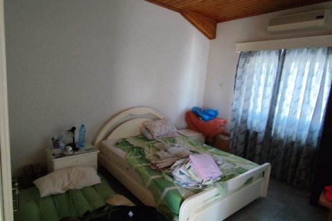 4 bedrooms Townhouse in Larnaka,  No. 40598 16