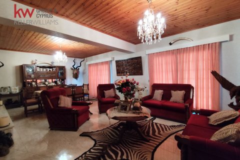 4 bedrooms Townhouse in Larnaka,  No. 40598 7